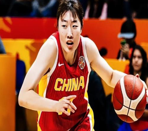 中国女篮6190法国队！赛后评分2人满分，张子宇亮眼，4人要加油