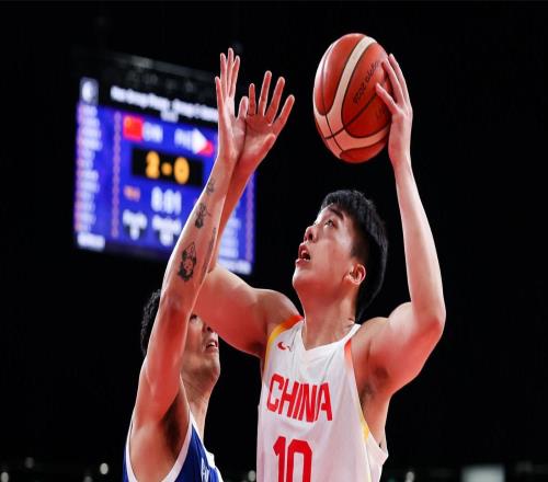 轰20分14板！中国男篮21岁2米06前锋崛起：亚运冲冠，郭士强重用他