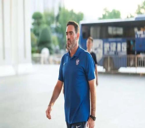 意外！苏亚雷斯带队战绩还不如邓卓翔，三镇如今保级形势非常严峻