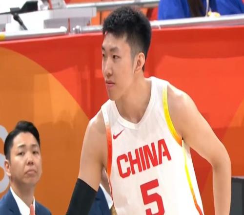 105比61！中国男篮44分复仇菲律宾，三战赢128分，下场打沙特！