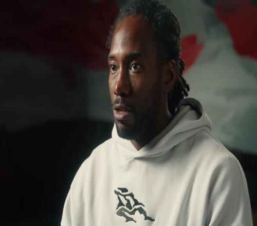 重回故里，准备拿1.2亿顶薪，却不想带队夺冠伦纳德藏得比较深
